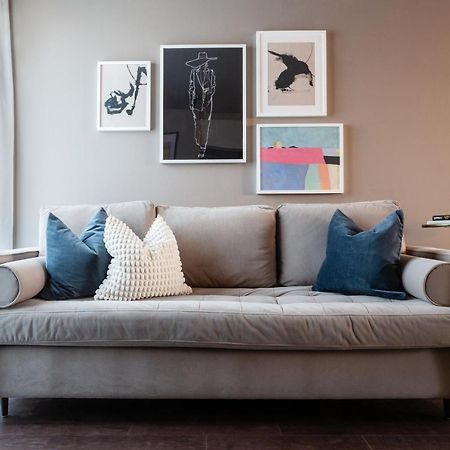 Turnkey I Central Apartment With Terrace Прага Екстериор снимка